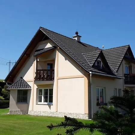 Vila V Jesenikach Bridlicna Exterior photo
